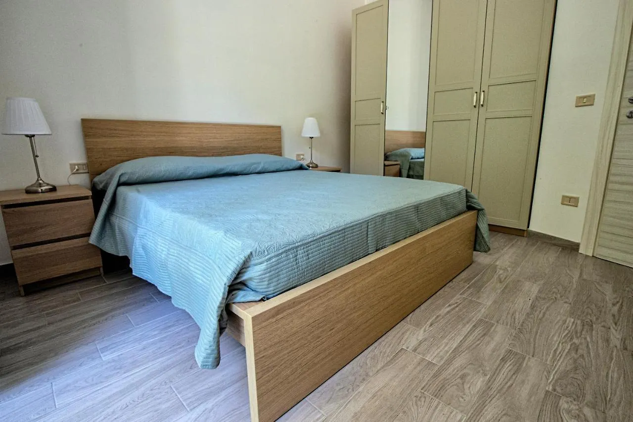 Garden House: Apartments And Rooms For Holidays 巴勒莫