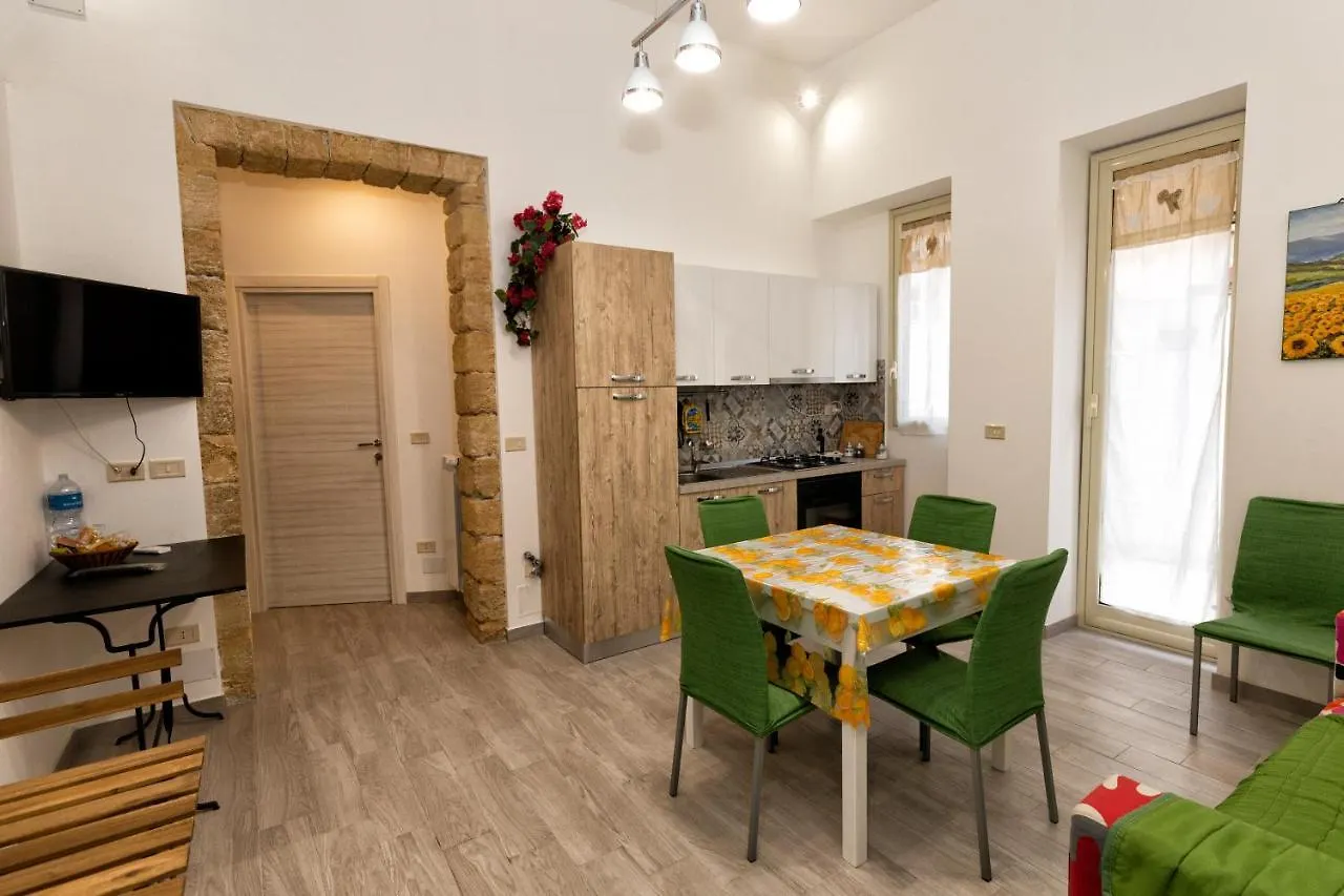 住宿加早餐酒店 Garden House: Apartments And Rooms For Holidays 巴勒莫
