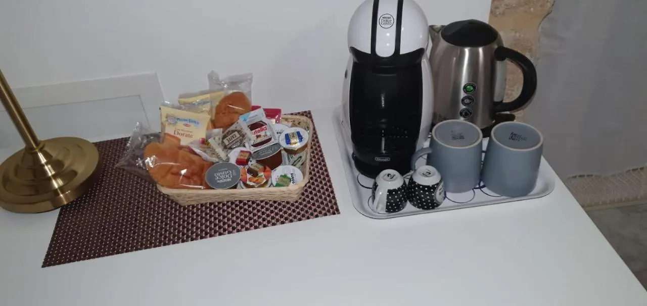 Garden House: Apartments And Rooms For Holidays Palermo Bed & Breakfast